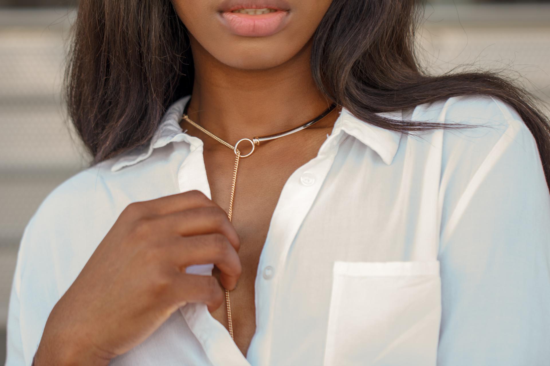 understated chic